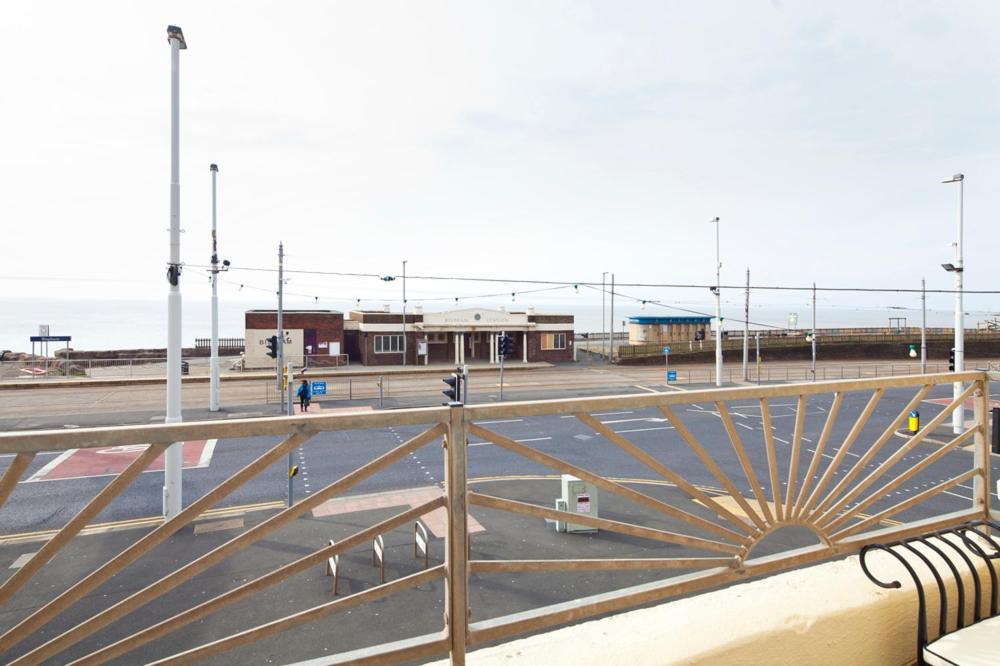 Queens Mansions: Ocean View Apartment Blackpool Exterior photo